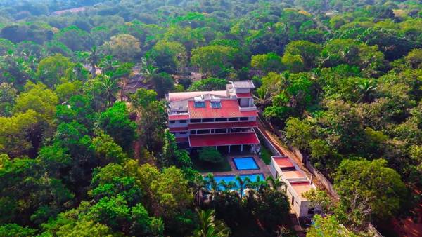 Lavendish Okrin Hotel