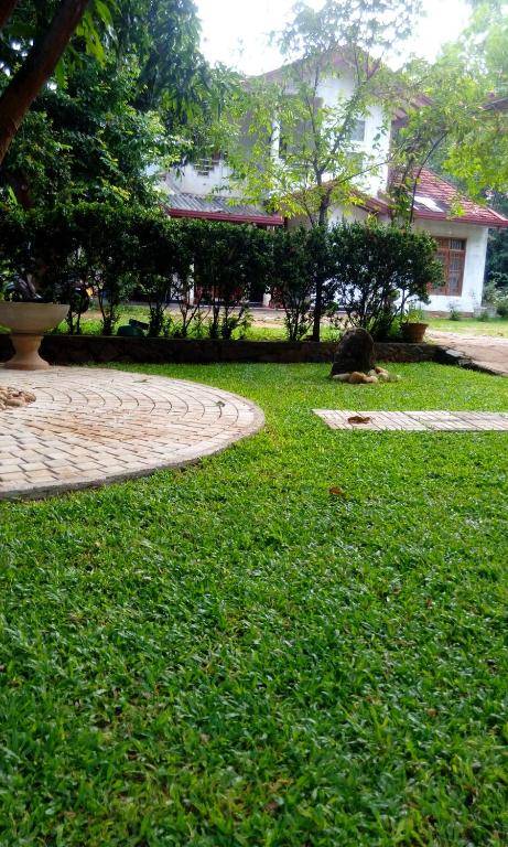 Summerland Residence