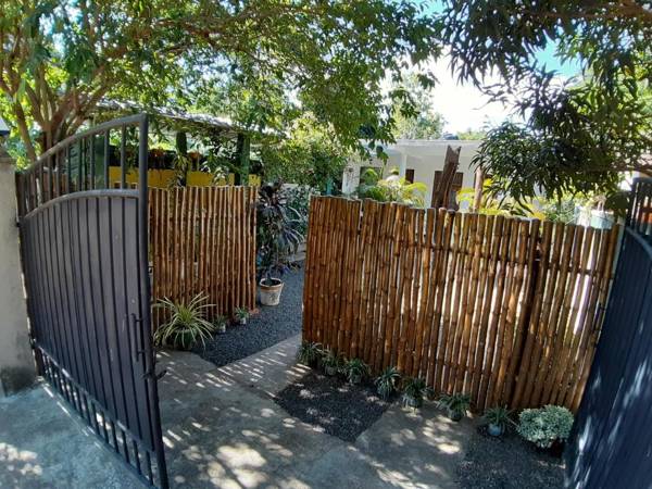 Golden Pearl Safari Villa