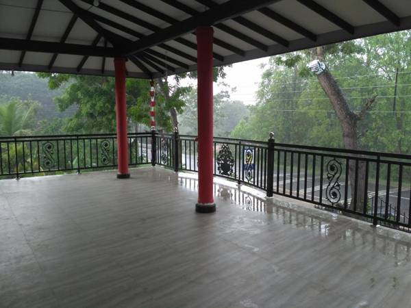 Peacock Villa Resort