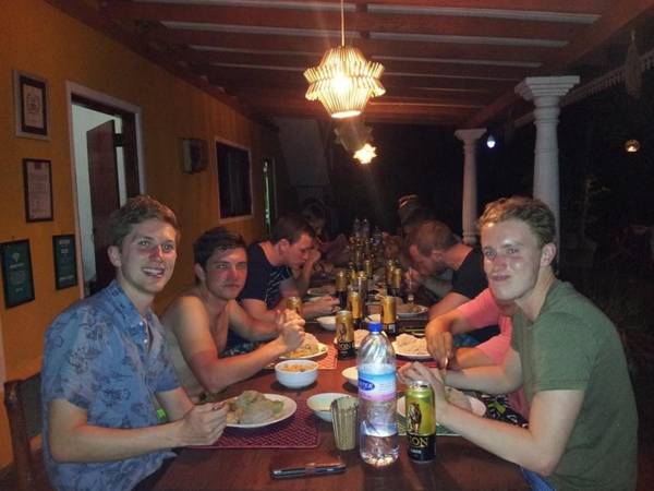 Plantation Surf Inn & Restaurant