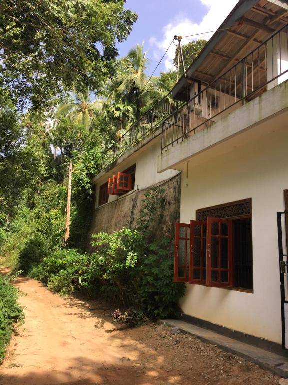 Villa Thaaruu