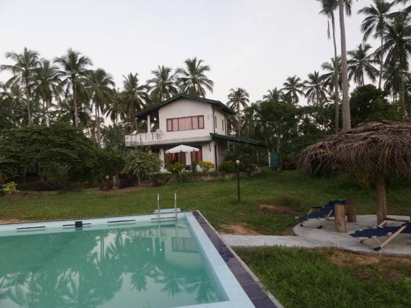 cocoworld bungalow