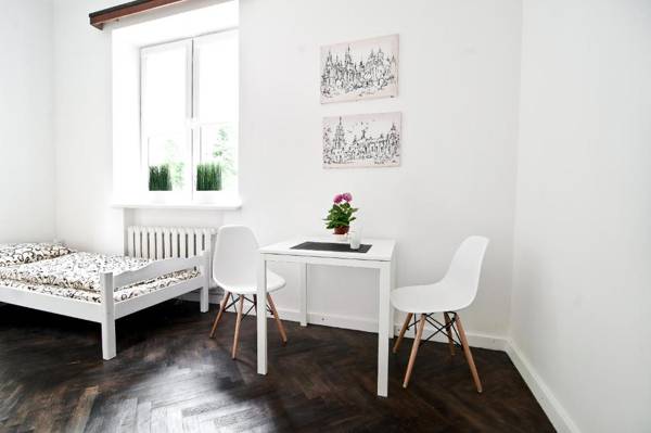 Extra Hostel "Easy Kaunas"