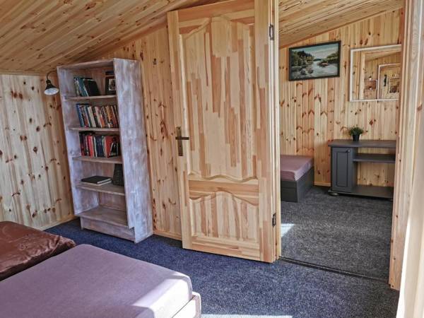 VIESU MĀJA KALNARUŠĶI