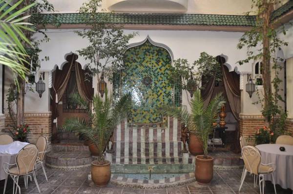 Riad L'Arabesque