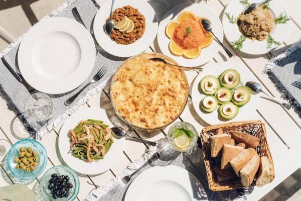 Villa YENMOZ en exclusivité avec piscine privée dans la Palmeraie