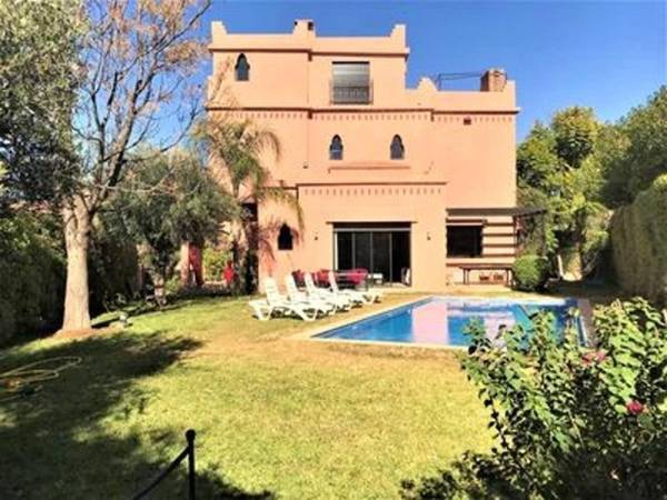 5 bedrooms villa with private pool enclosed garden and wifi at Marrakech Annakhil