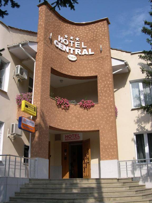 Central Hotel