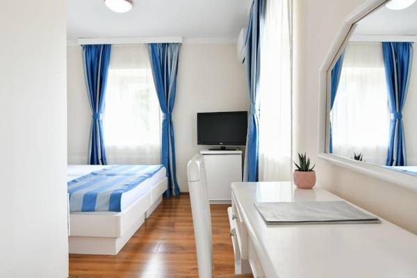 Hotel Xanadu