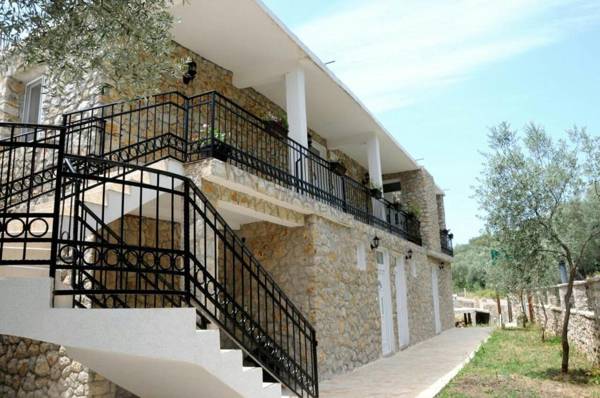 Apartments Eman Resort