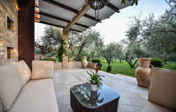 Giardino Lux Apartments