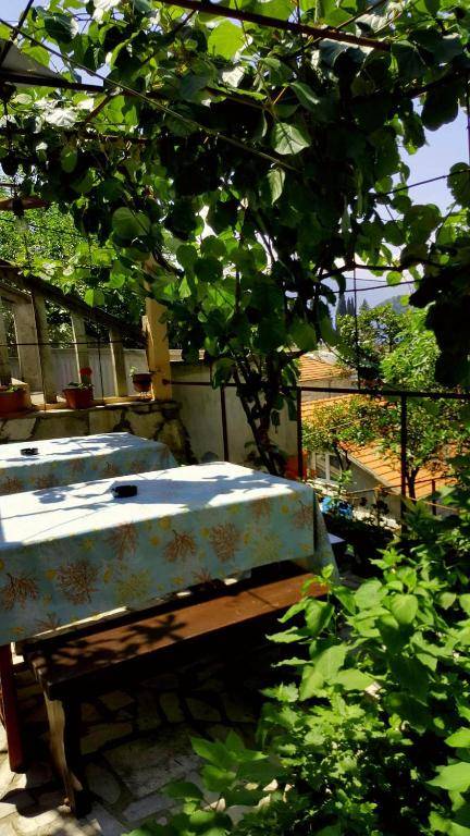 Apartments Vučinović