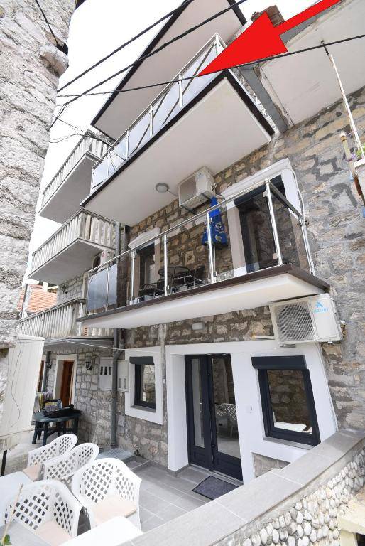 Apartment by the Sea