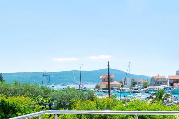 Apartment Mediterraneo