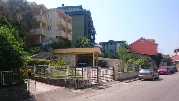 Apartments Villa Pržno