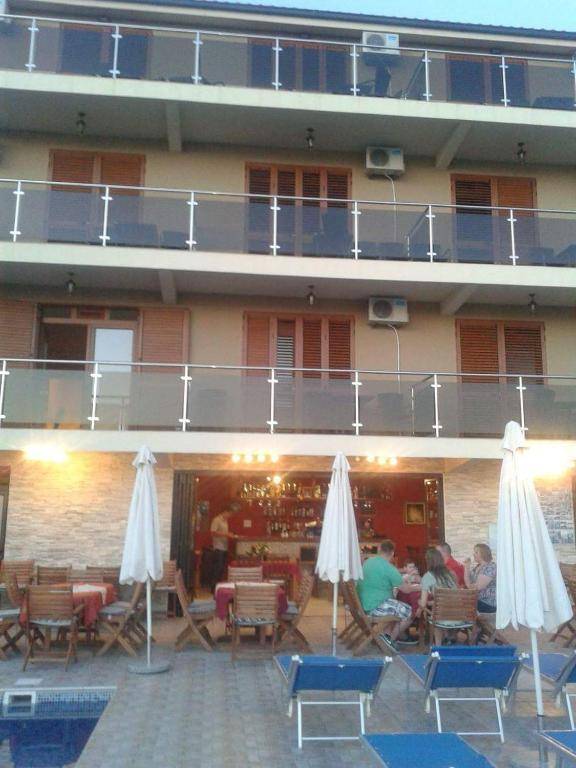 Apartments Dragišić