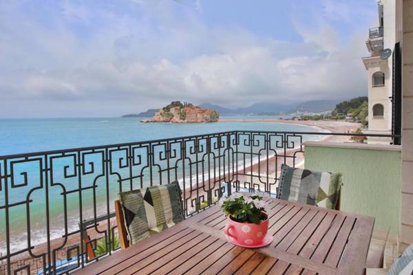 Montesan Beach Apartments Sveti Stefan