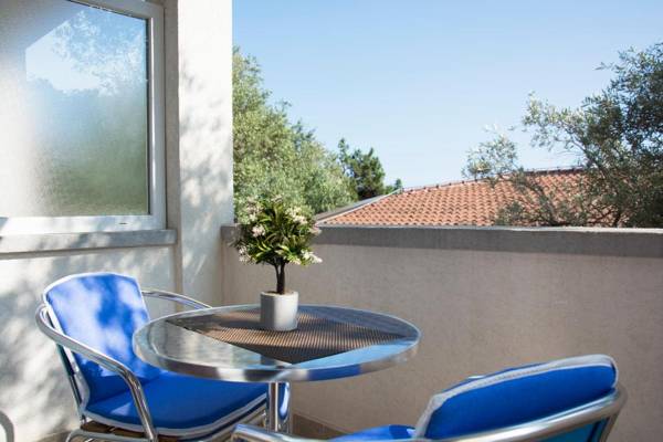 Apartments Đurović