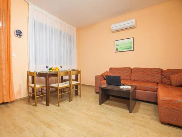 Apartments Elite Azur