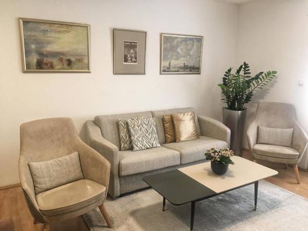 Home Apartment Petrovac