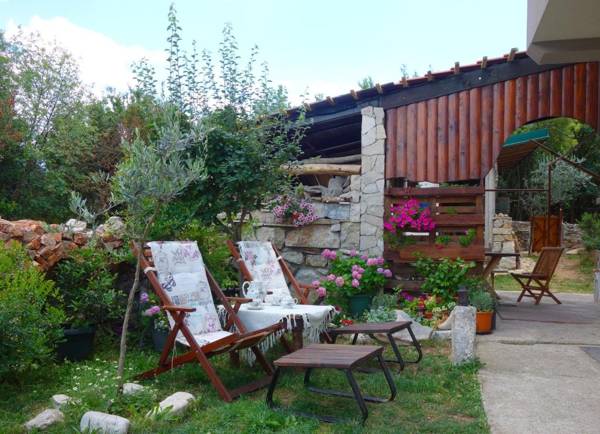 Mirta Apartments Family Farm