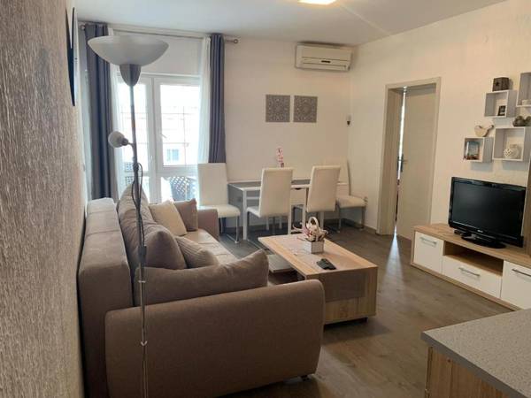 Appartment Ajkunic
