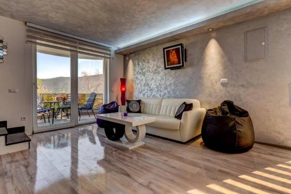 Olive Coast Apartments