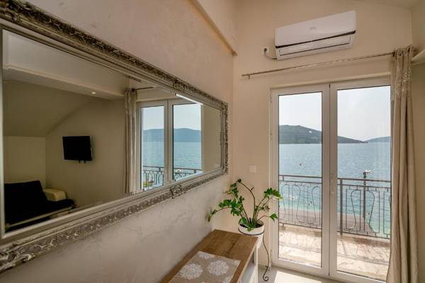 Apartments Milanović