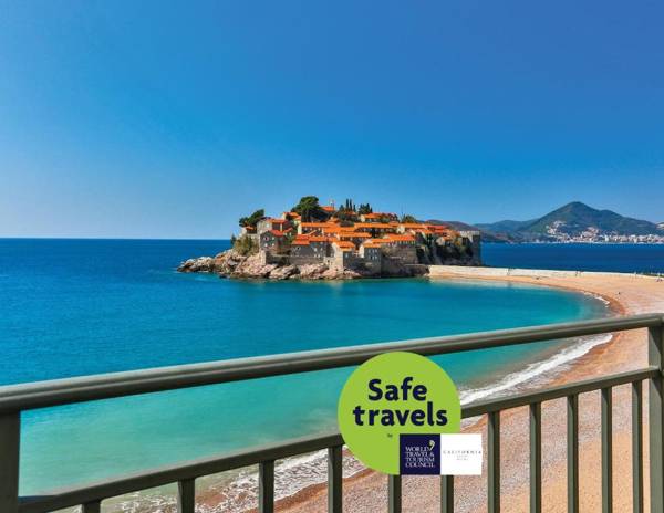 Hotel California by Aycon