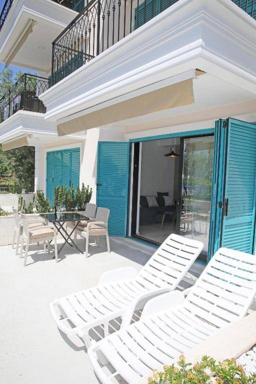 Apartments Boka Blue Dobrota Kotor