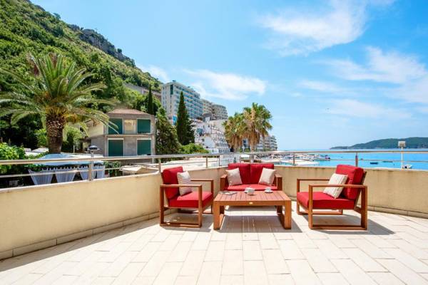 Luxury Apartments Rafailovichi 1 st of the sea line