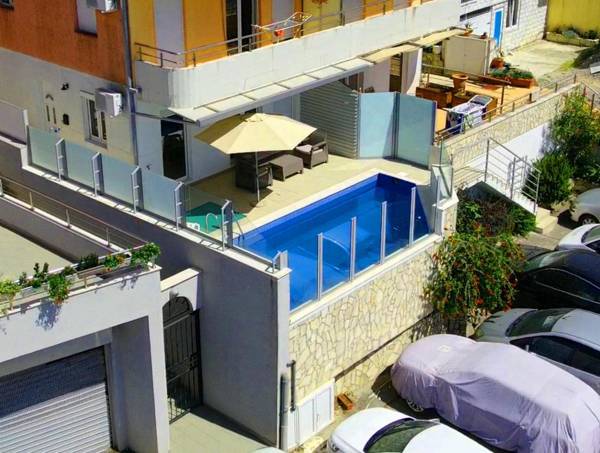 TOP-APARTMENT MONTENEGRO with private Pool!