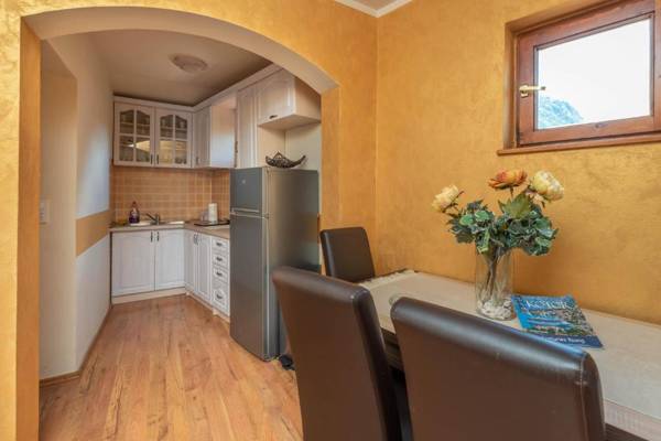 Apartments Nikčević