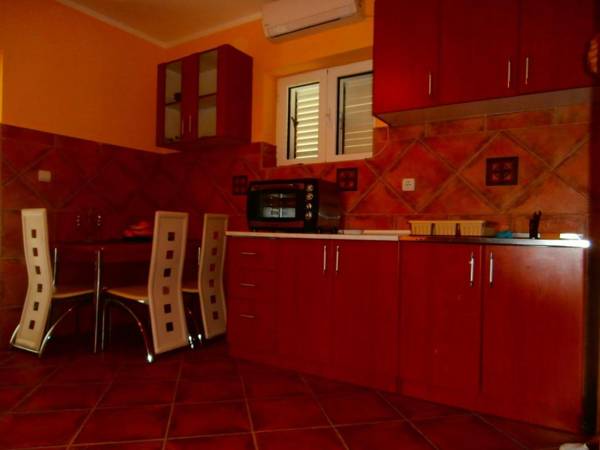 Apartments Pejanović