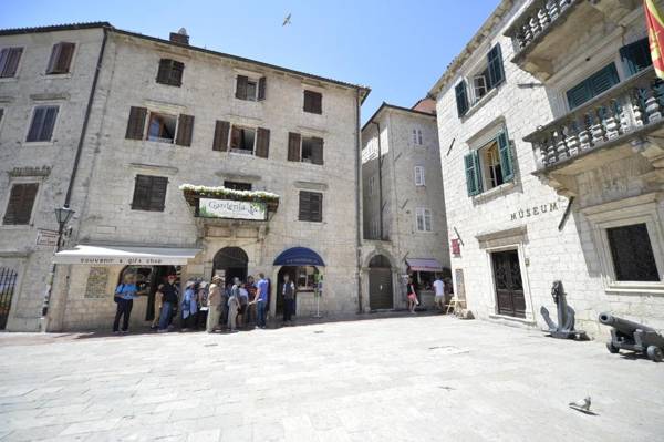 Apartmani Art Karampana