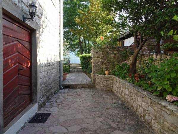 Beachfront House Jovan