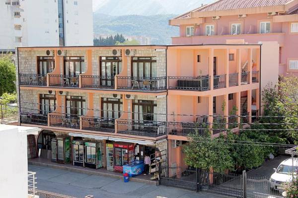 Apartments Radosavovic
