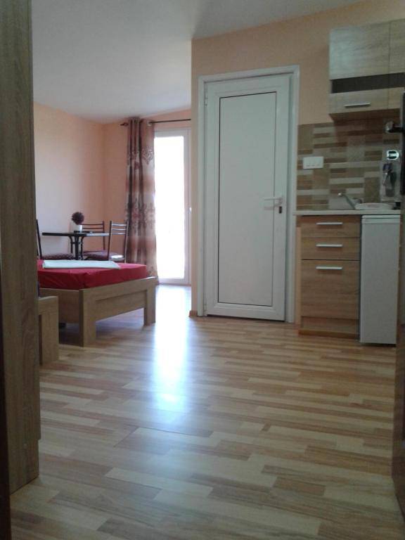 Apartments Bulatović