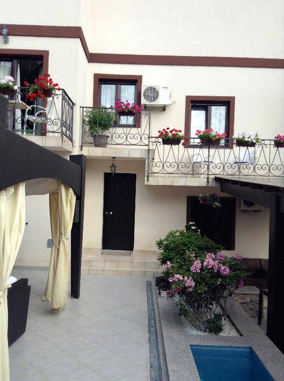 Holiday Home Barska Vila