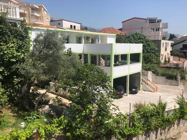Green Villa