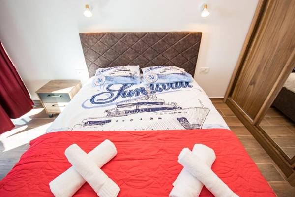 Celebrity Style Lux Apartment