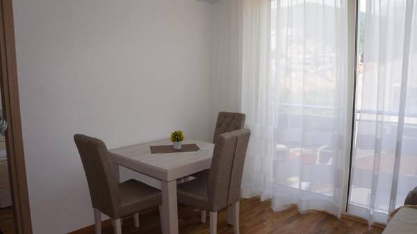 Apartments LORA Bokeljske brigade