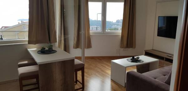 The Magic Sea View Apartments