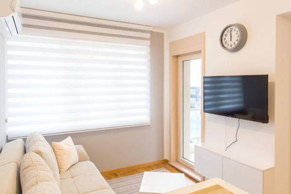 Central Budva apartment C15