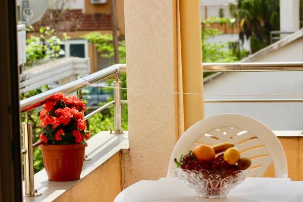 Nir Apartments Budva