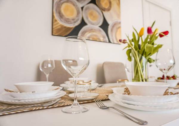 Four Views Apartments