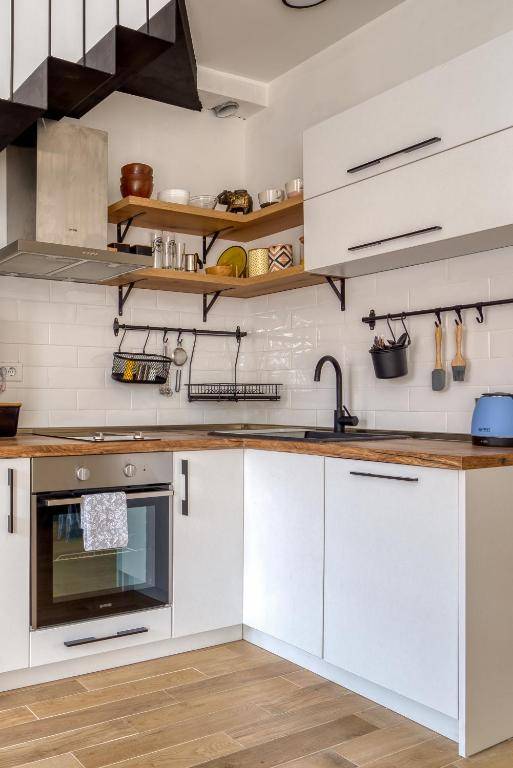 Family Rooftop Apartment Magi Budva