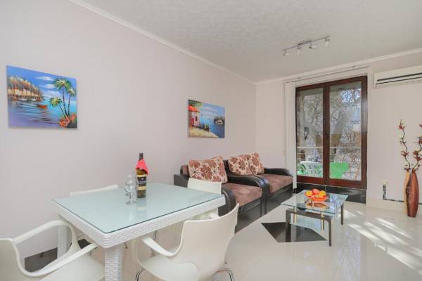 Apartmani Viki