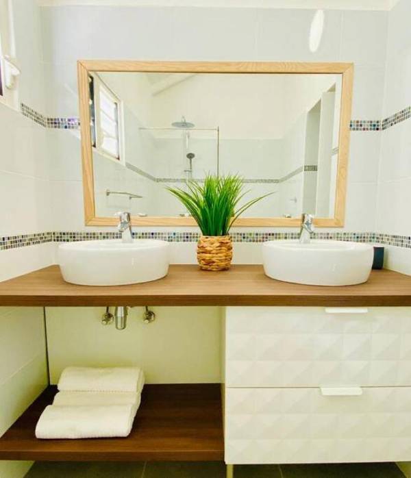 Beautiful suite S17 pool next to Pinel Island